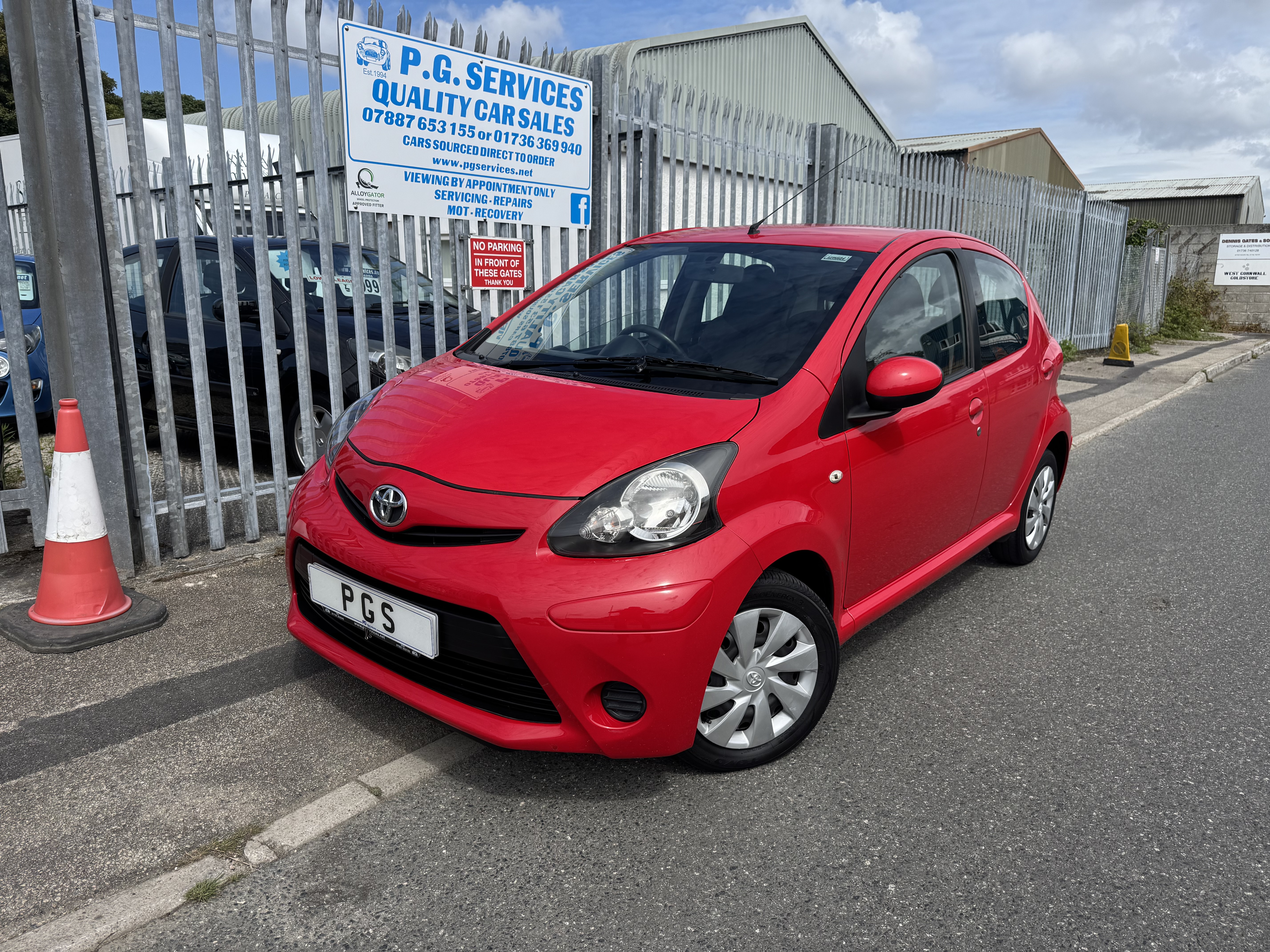 TOYOTA AYGO 1.0VVT-I PLUS AUTOMATIC ONLY 49K FULL HISTORY 