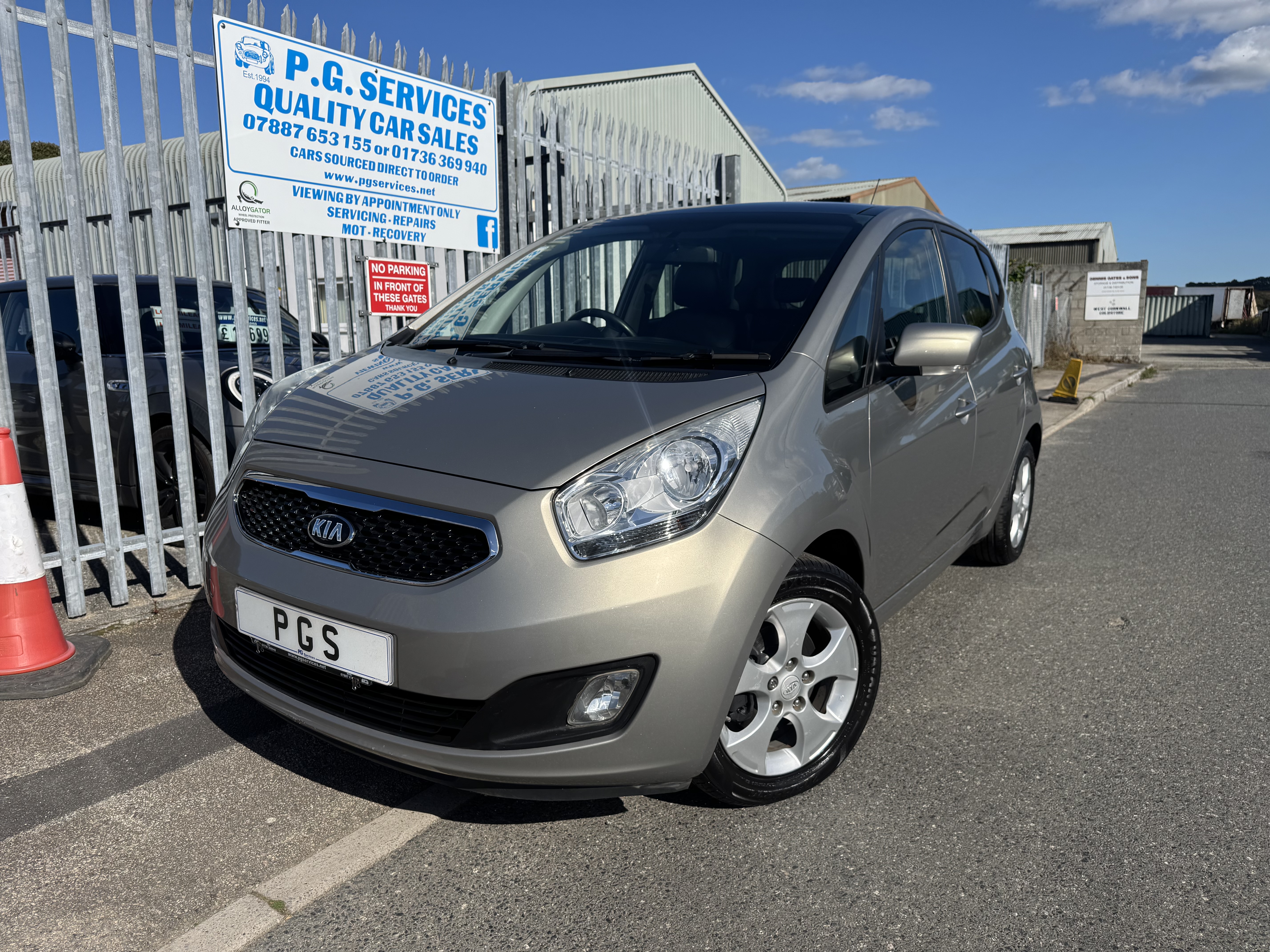 KIA VENGA 3 ECODTNAMICS 1.6CRD TOP SPEC FULL KIA HISTORY £35RFL